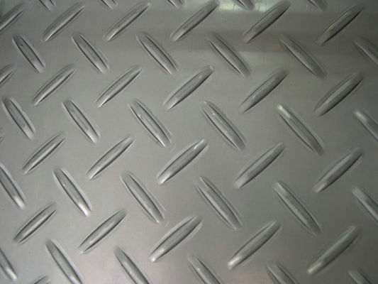 Q235b Hot Rolled Carbon Steel Checkered Sheet A36 Embrassed Diamond Pattern Steel Plate (Plat baja berpola berlian)